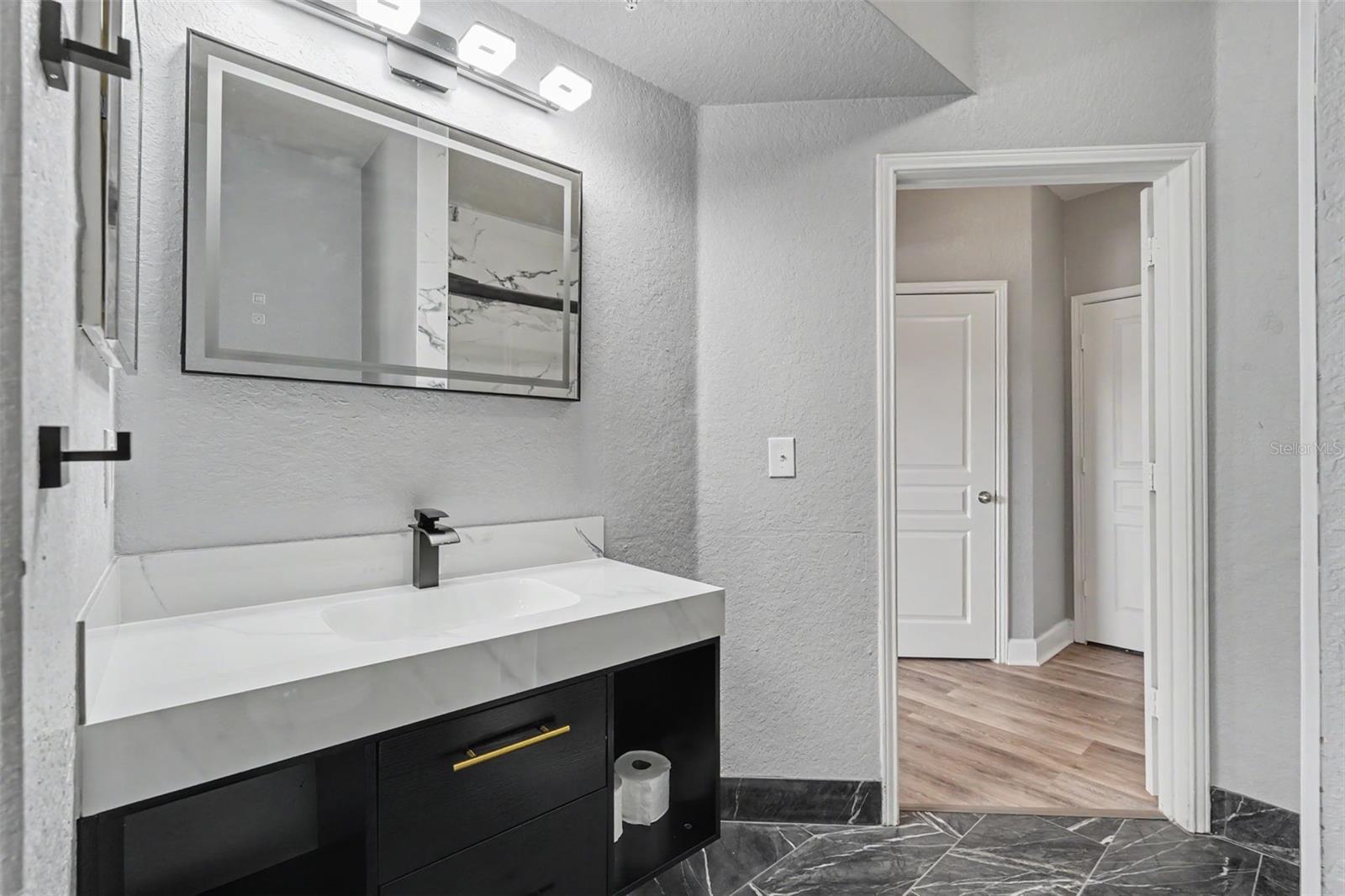 OXFORD PLACE AT TAMPA PALMS A - Residential