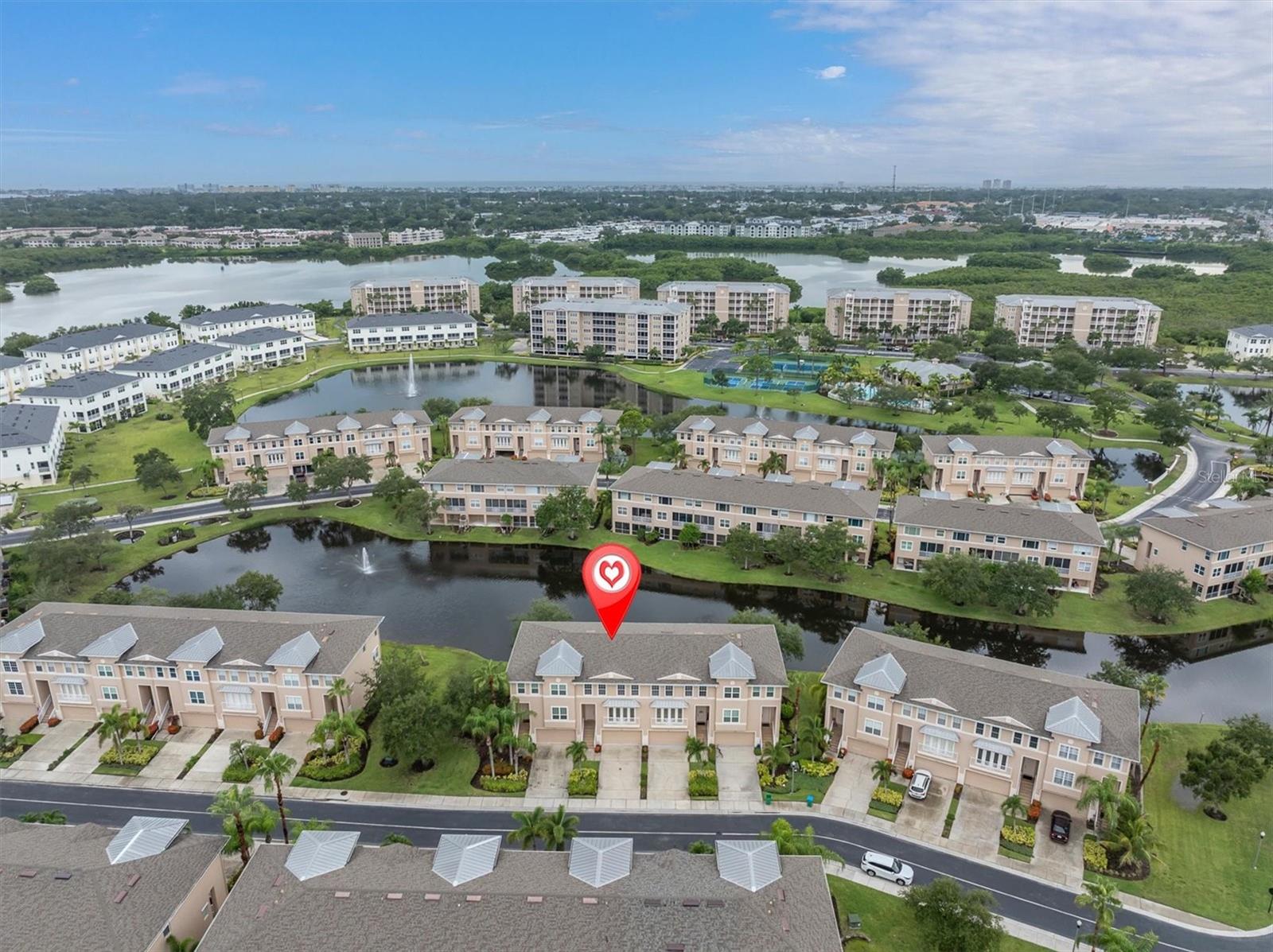 SEMINOLE ISLE TWNHMS - Residential