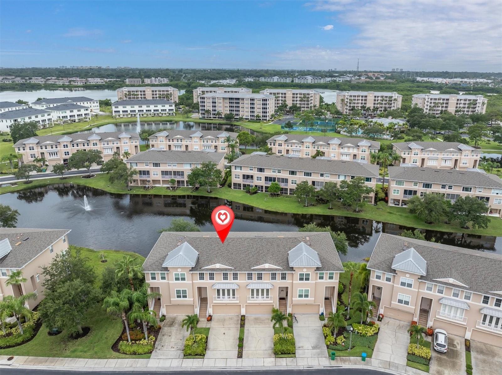 SEMINOLE ISLE TWNHMS - Residential
