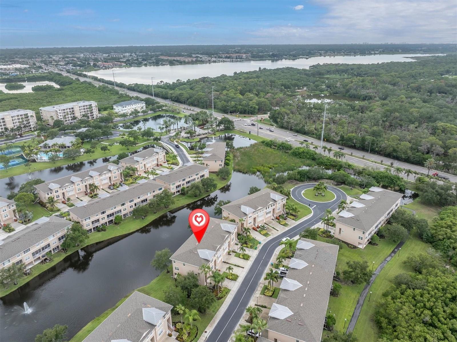 SEMINOLE ISLE TWNHMS - Residential
