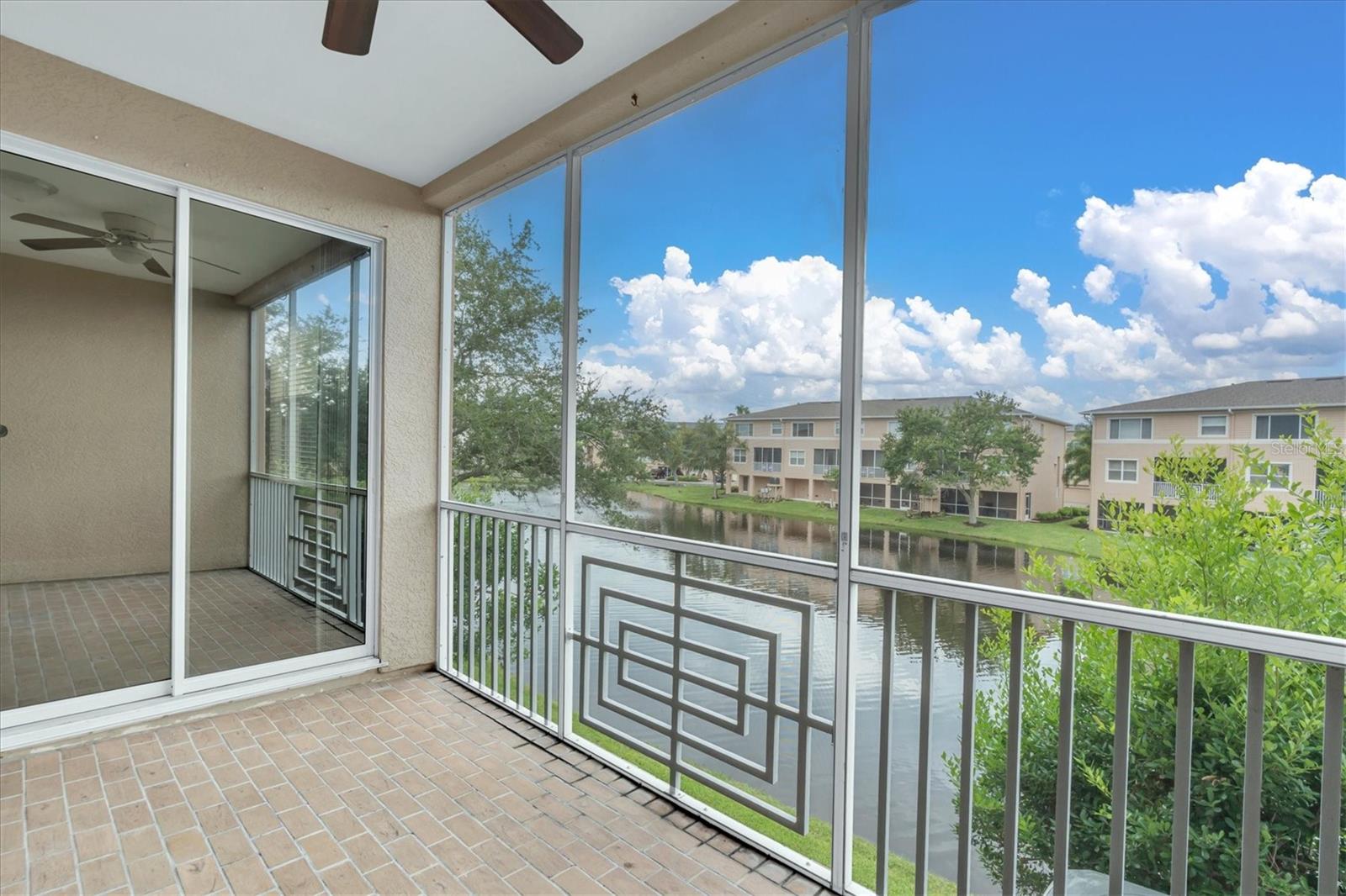 SEMINOLE ISLE TWNHMS - Residential
