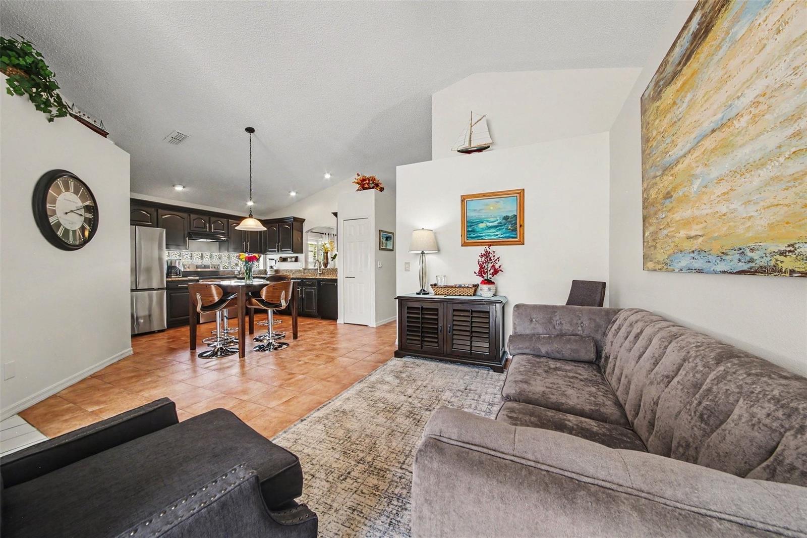 ARBOR POINTE - Residential