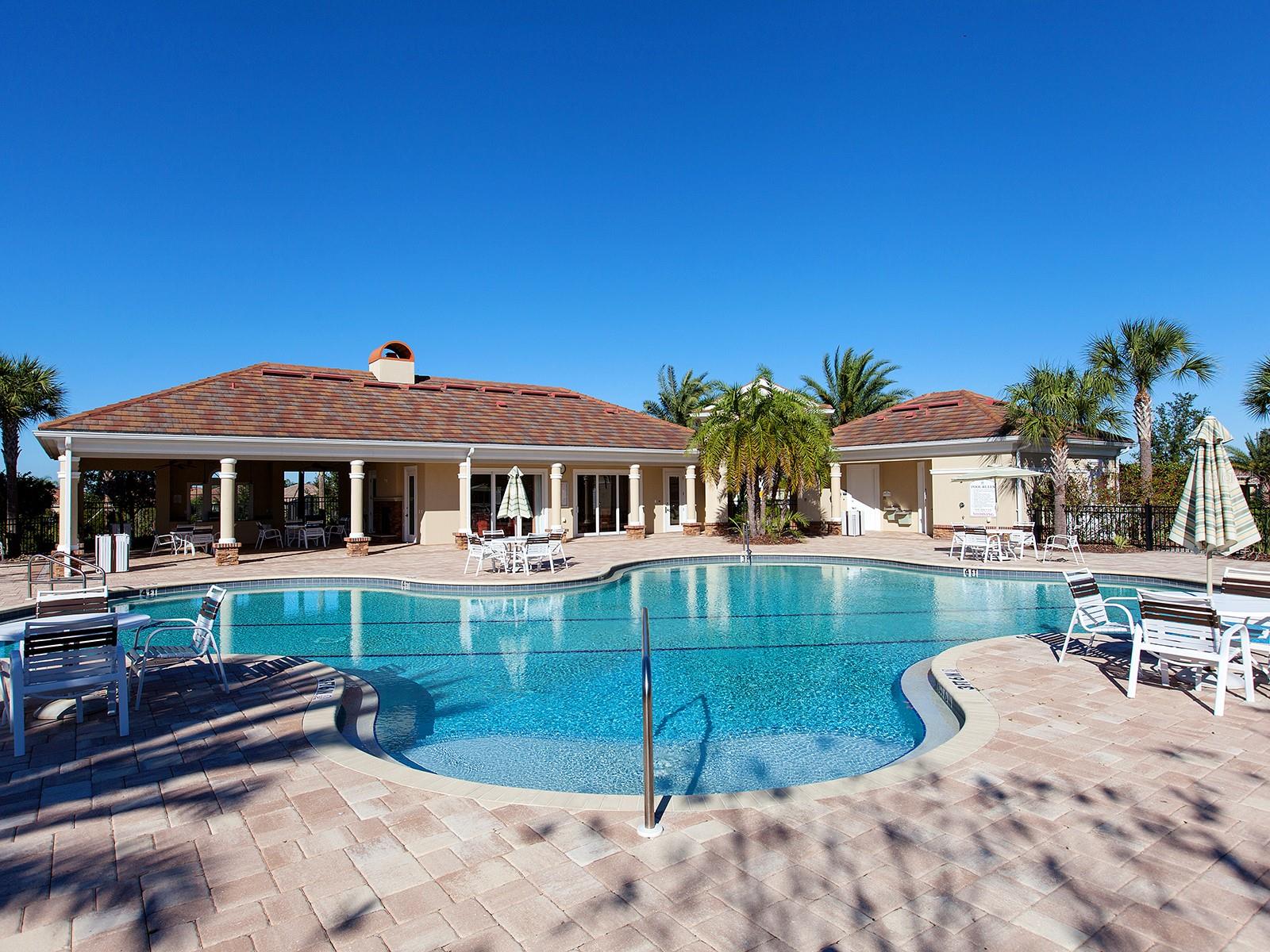 COUNTRY CLUB EAST AT LAKEWD RNCH QQ1 1 - Residential