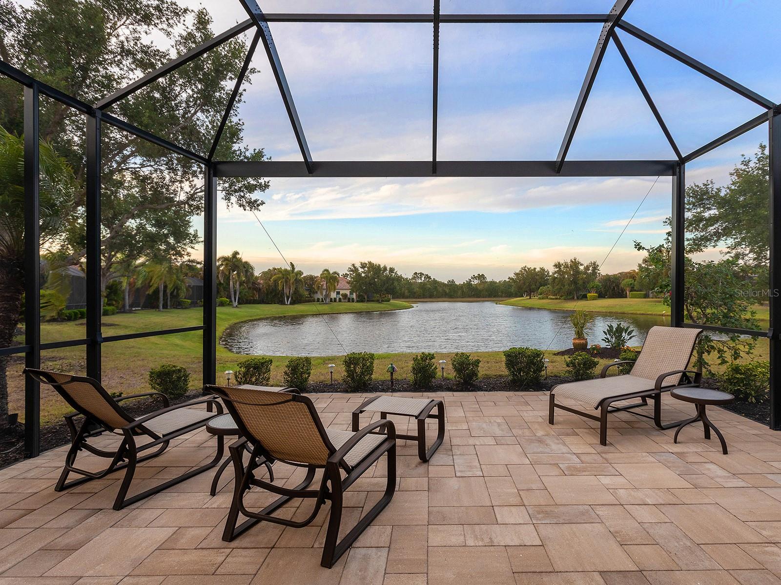 COUNTRY CLUB EAST AT LAKEWD RNCH QQ1 1 - Residential