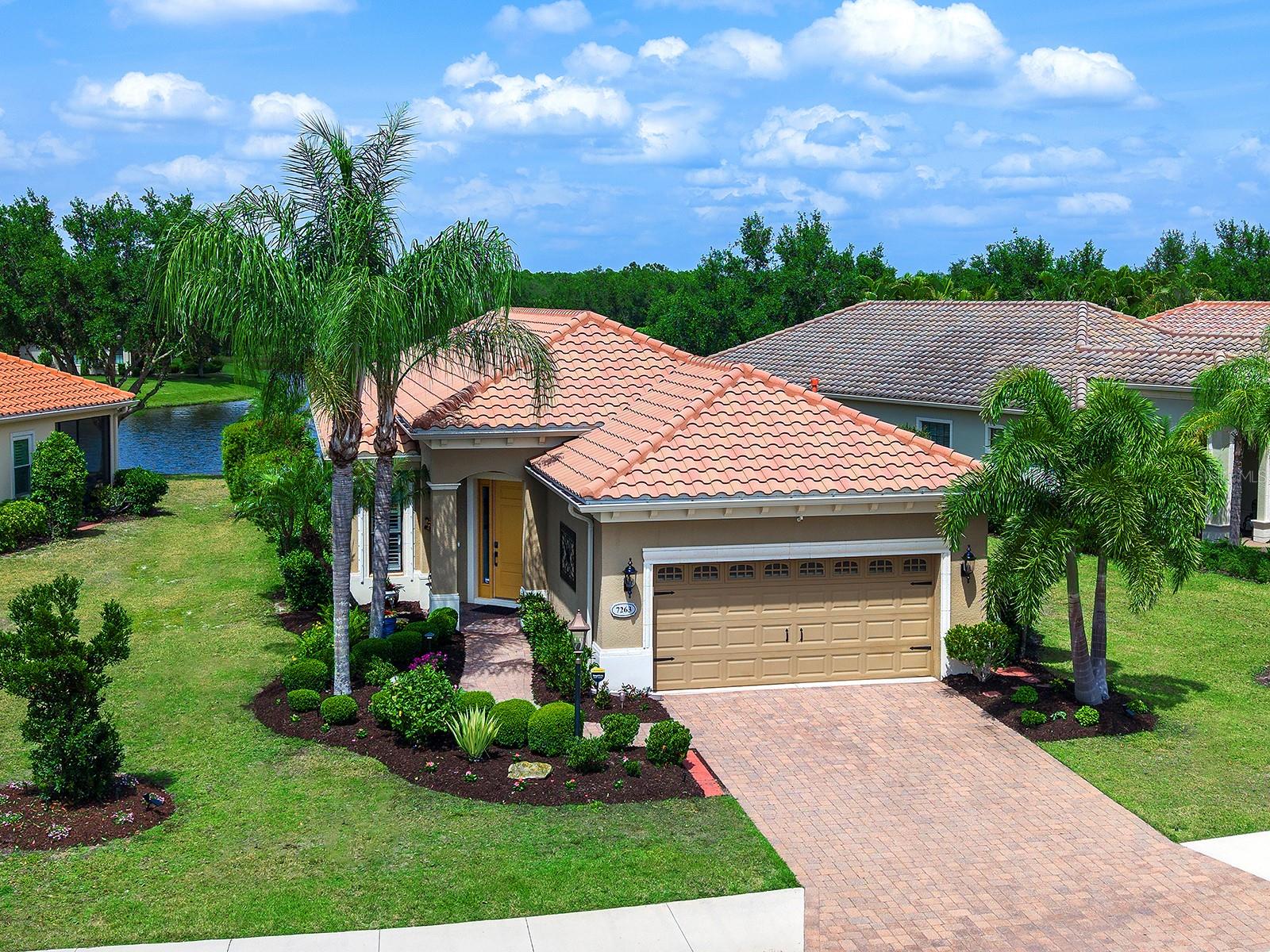 COUNTRY CLUB EAST AT LAKEWD RNCH QQ1 1 - Residential
