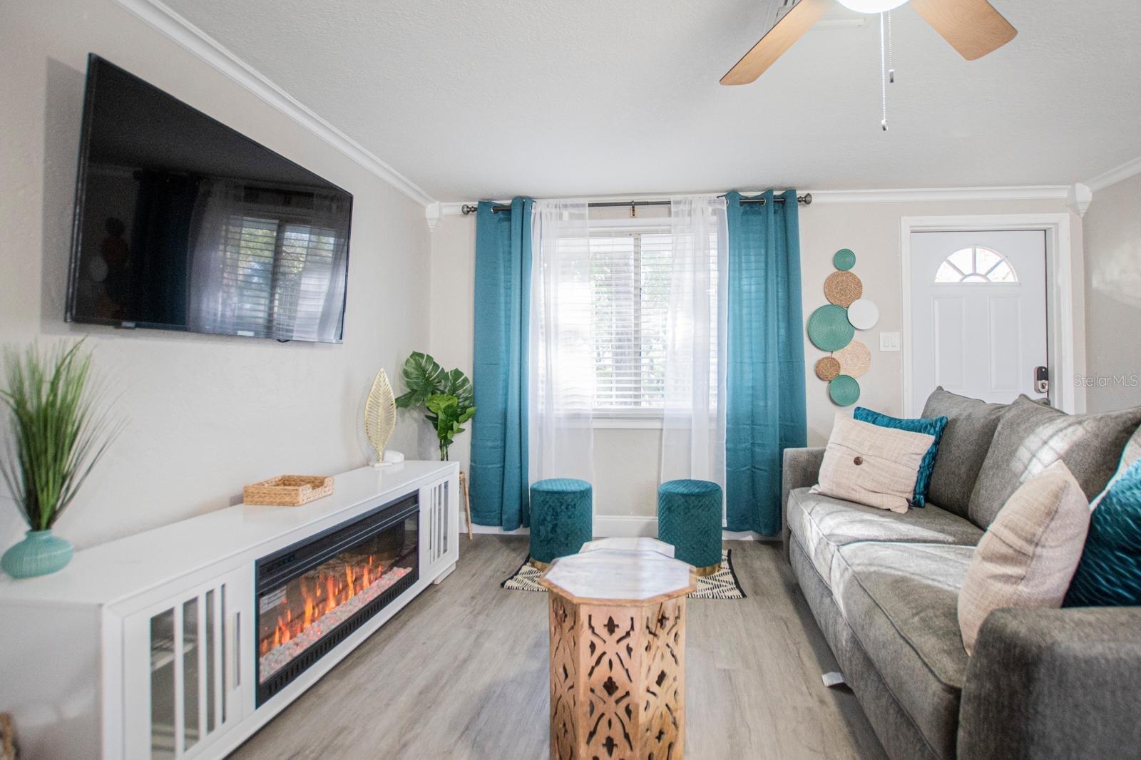 BAHAMA HEIGHTS - Residential