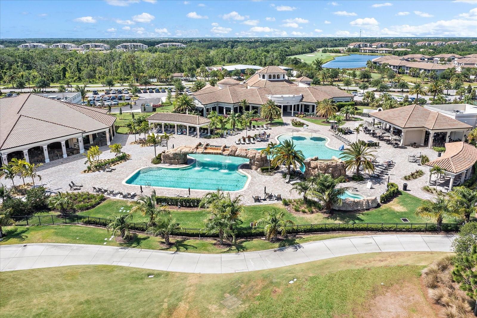 LAKEWOOD NATIONAL GOLF CLUB - Residential