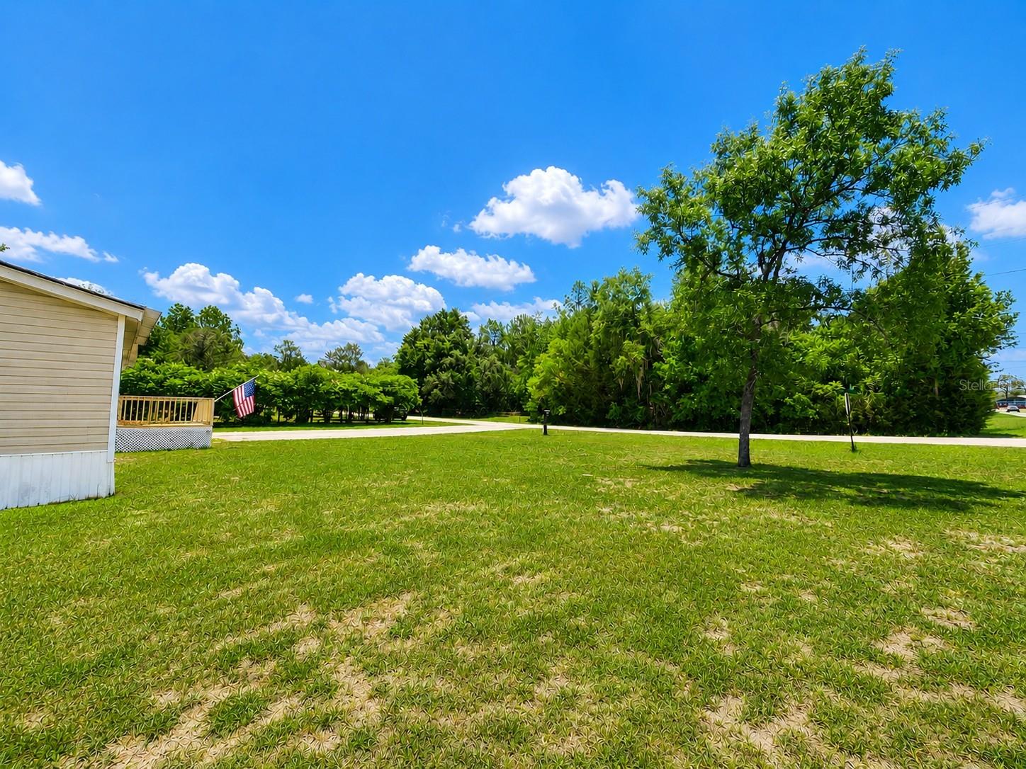 COUNTRY ESTATES - Residential