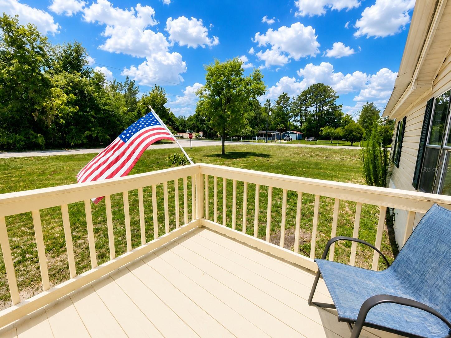 COUNTRY ESTATES - Residential