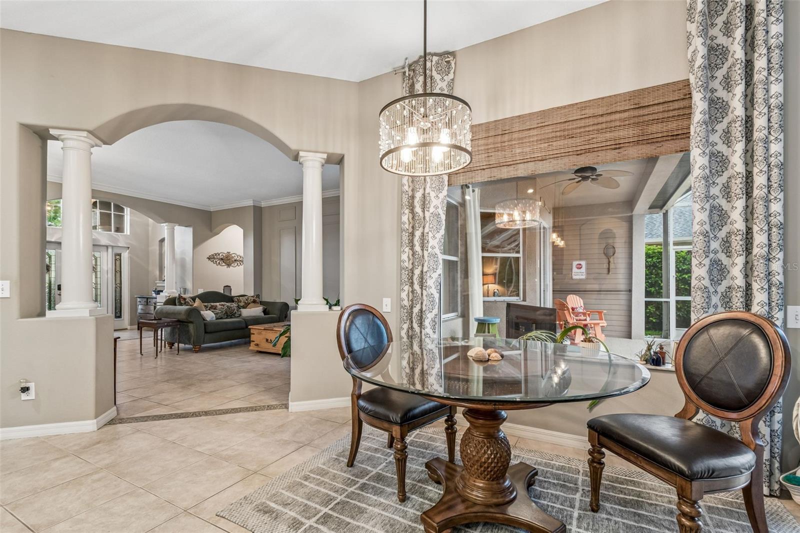 PLANTATION PALMS - Residential