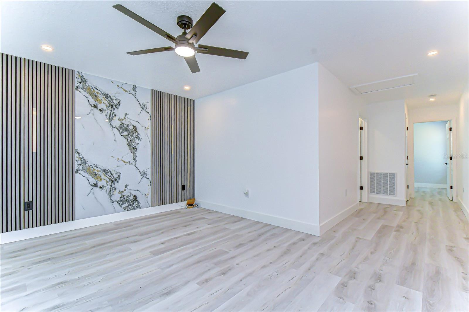 BLACK BEAR PARK - Residential