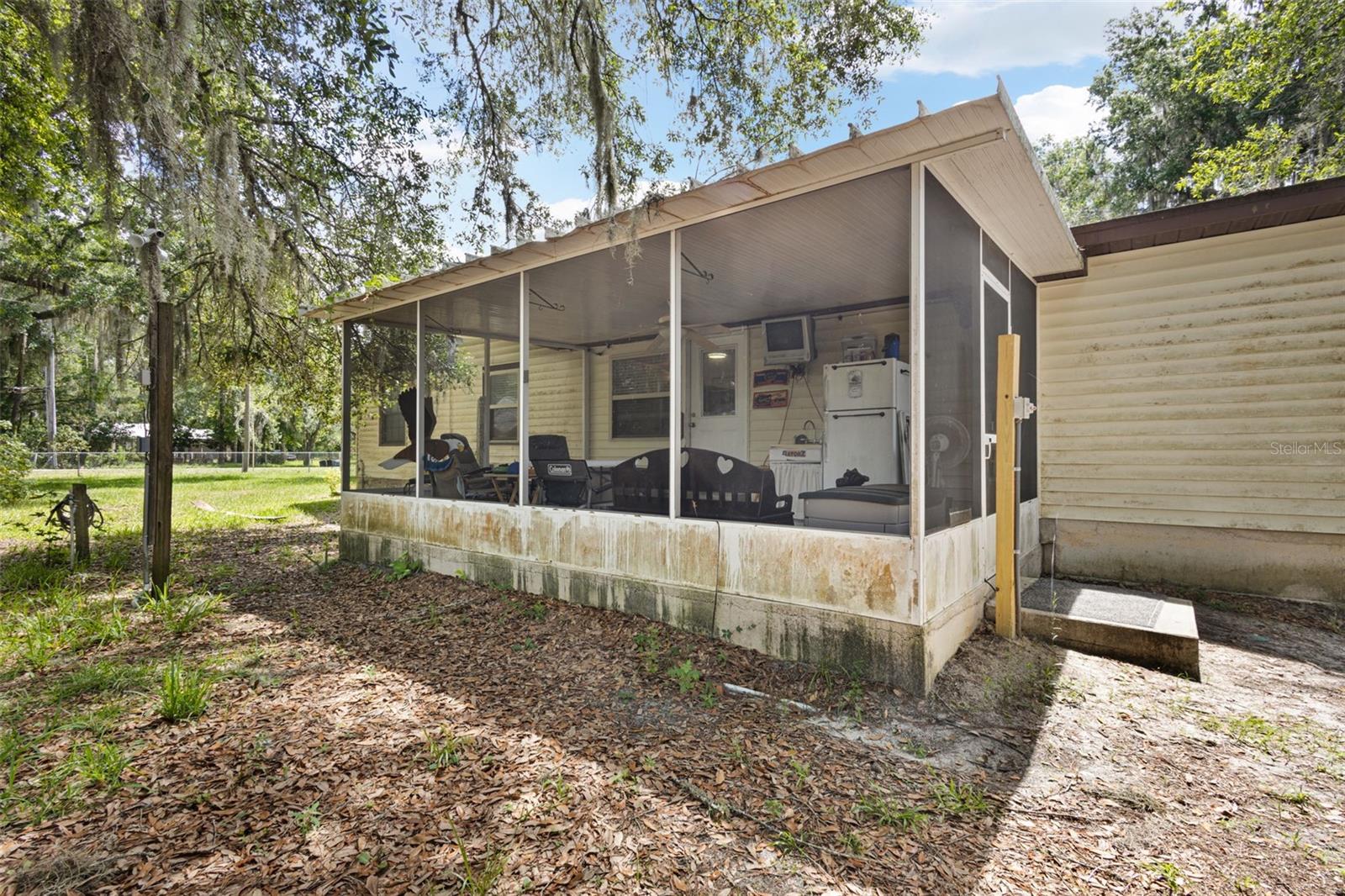 SIMON J TEMPLES - Residential