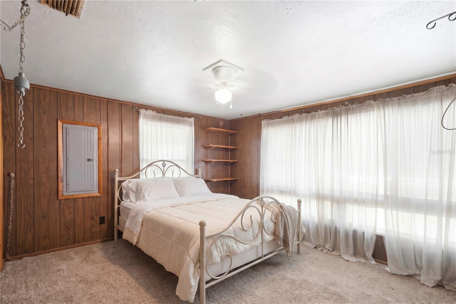 SIMON J TEMPLES - Residential