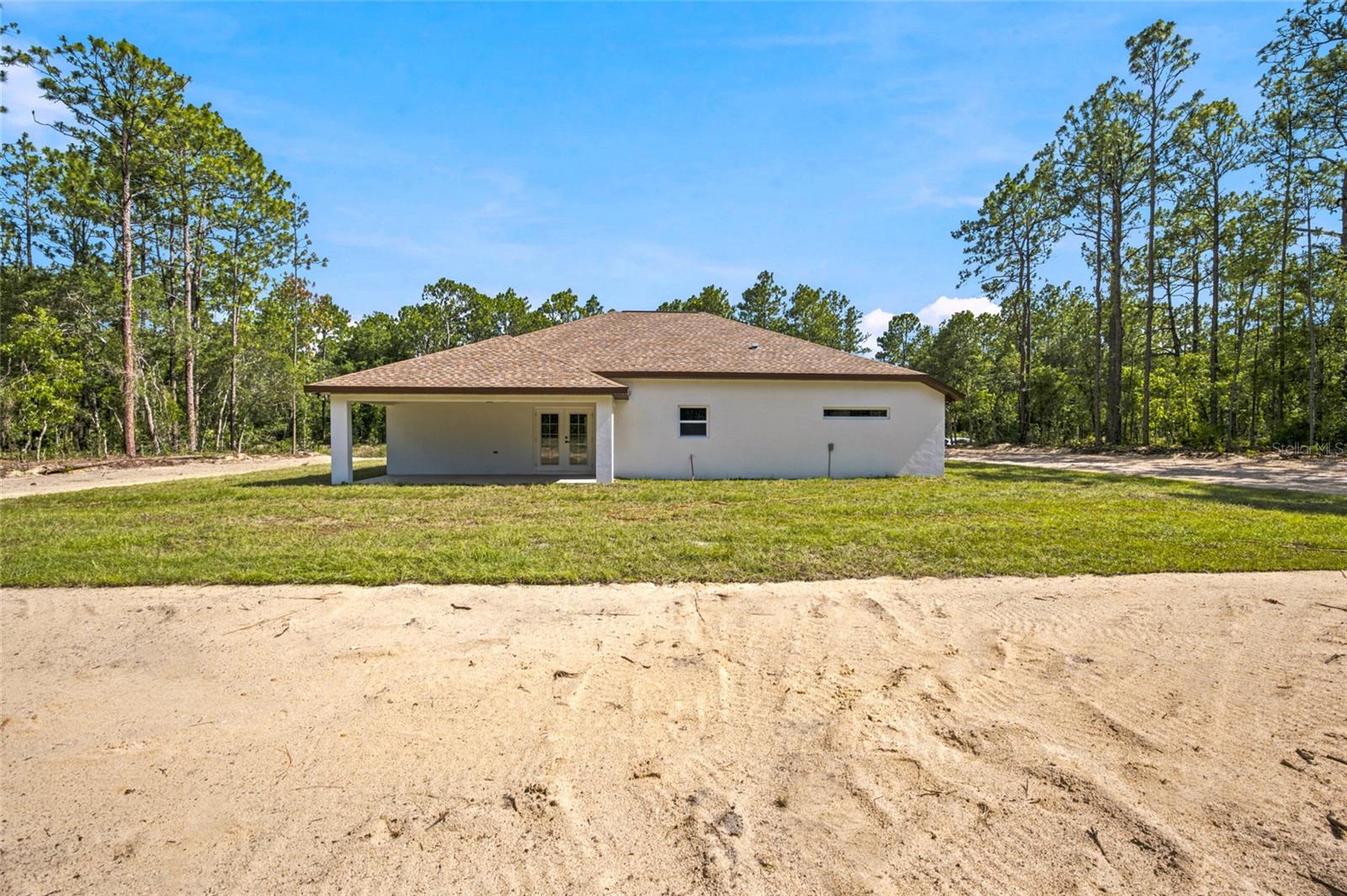 ROLLING HILLS #2 - Residential