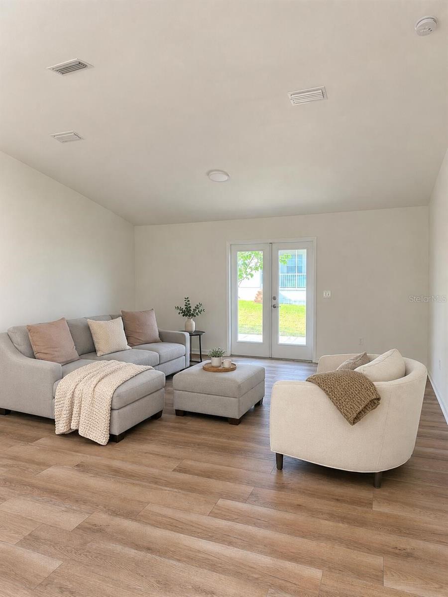 WELLINGTON PLACE - Residential