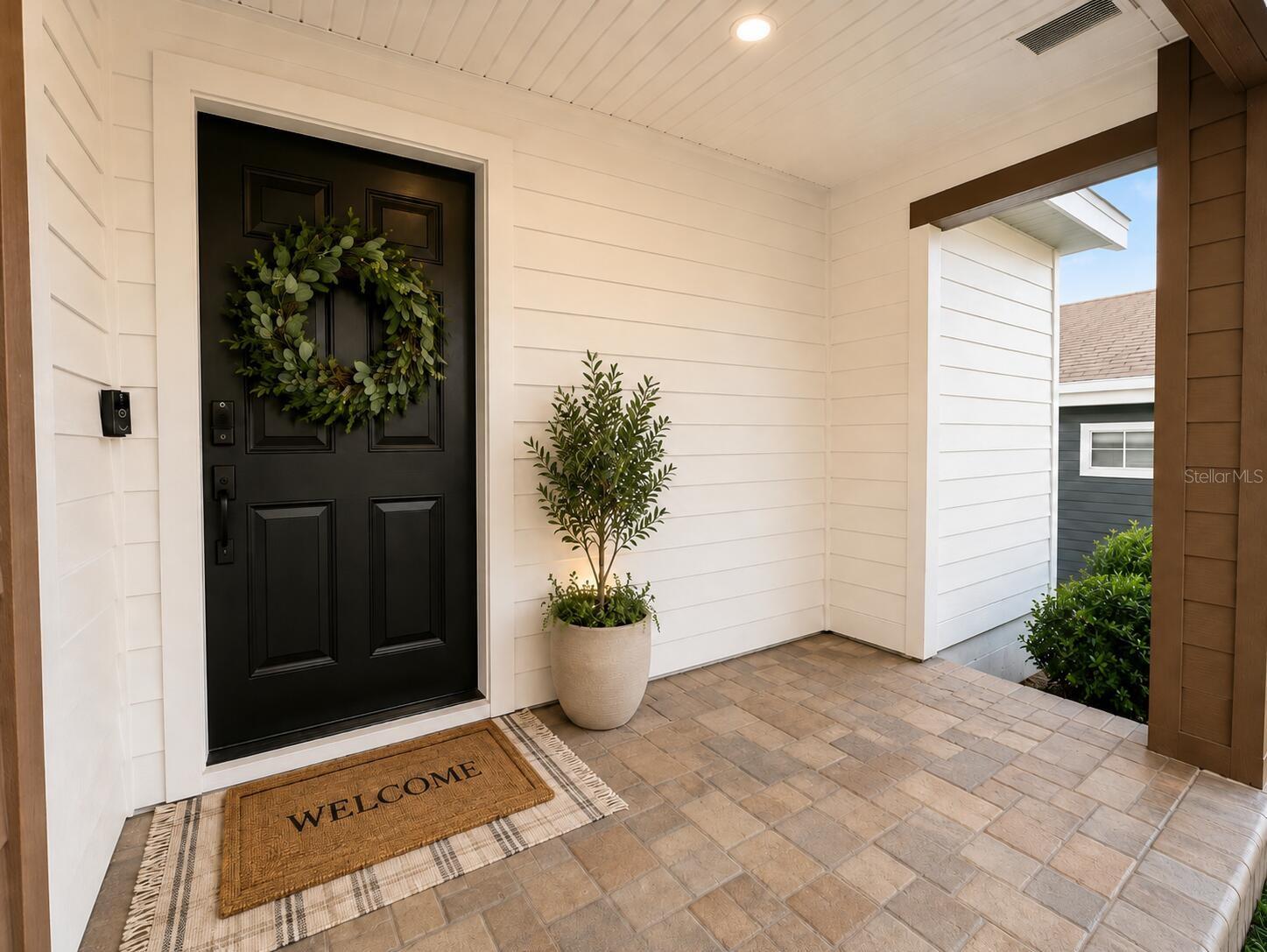 WELLINGTON PLACE - Residential
