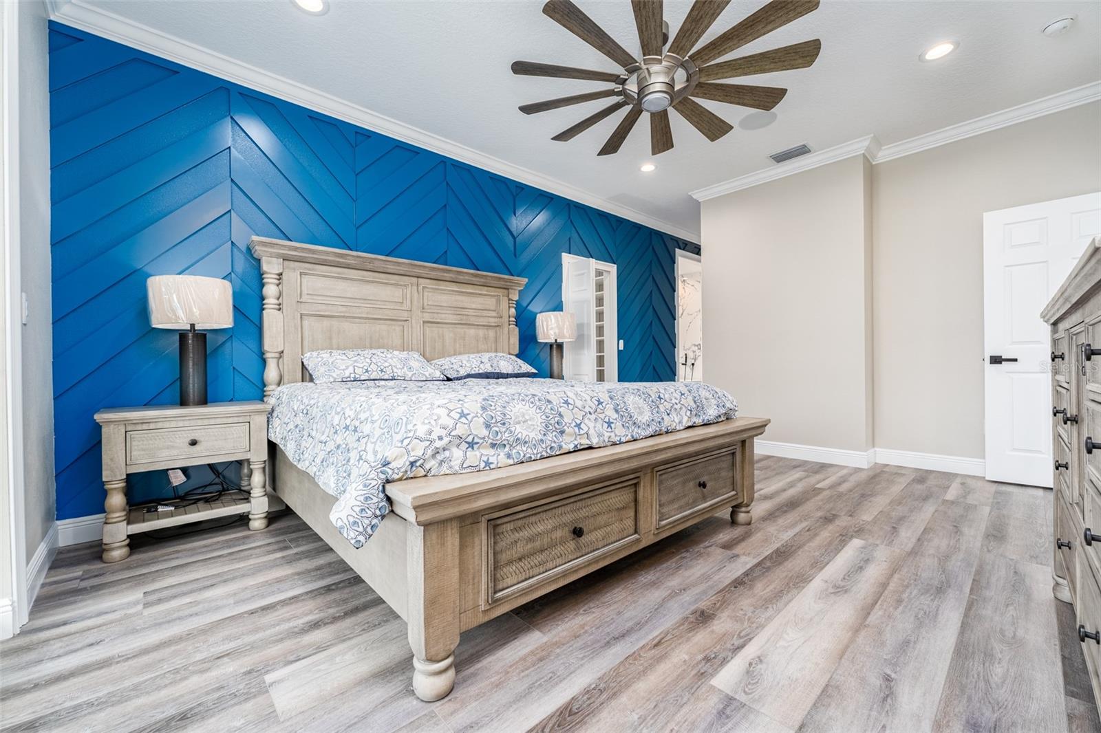 BAY CREST PARK UNIT 01 - Residential