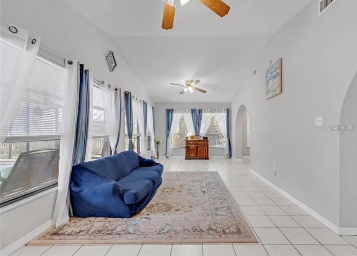 ACREAGE & UNREC - Residential