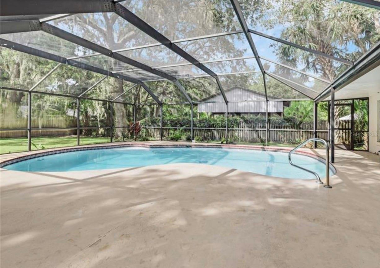 ACREAGE & UNREC - Residential
