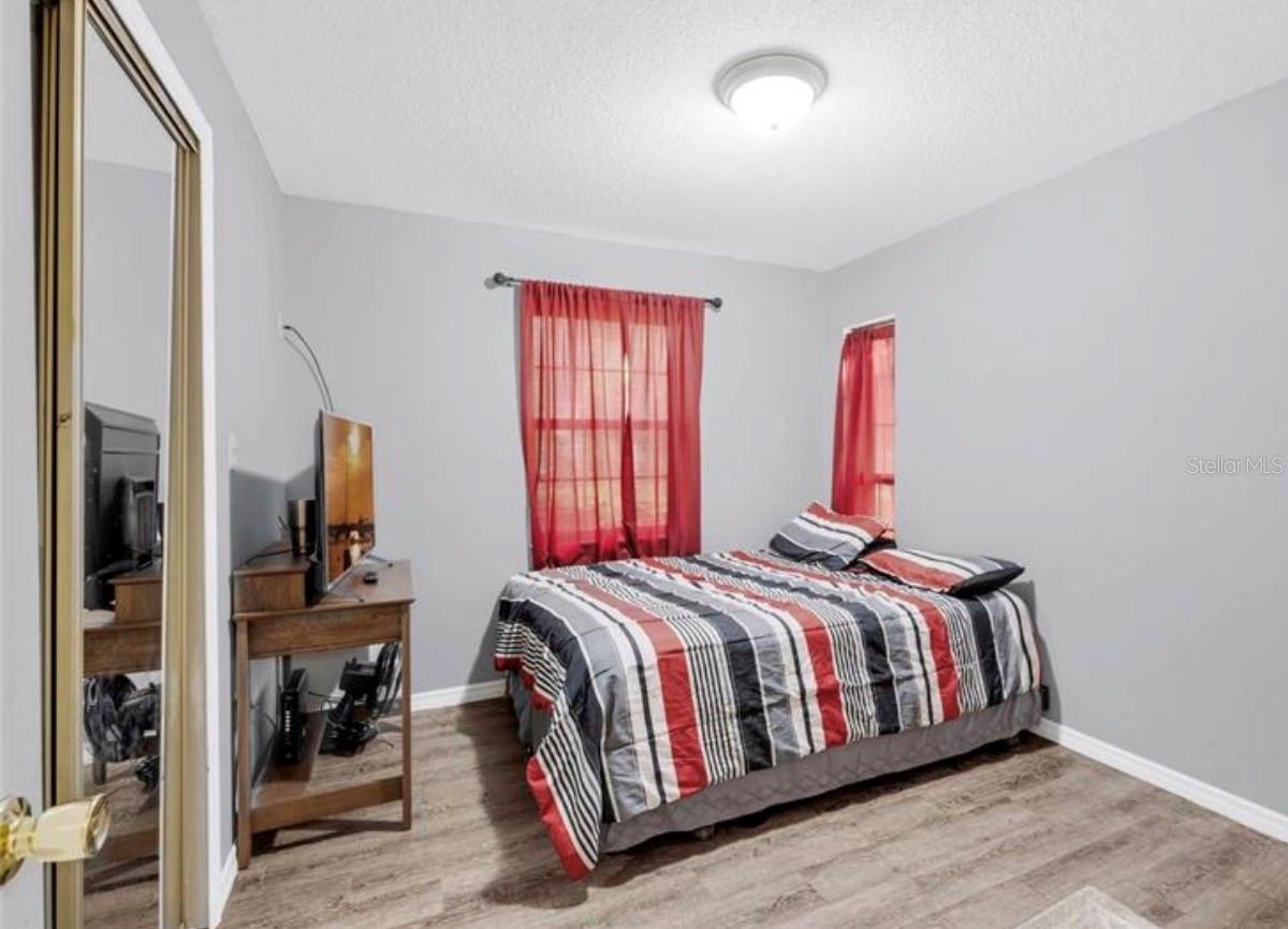 ACREAGE & UNREC - Residential