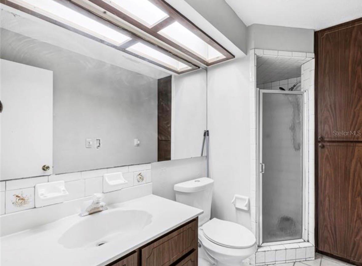 ACREAGE & UNREC - Residential
