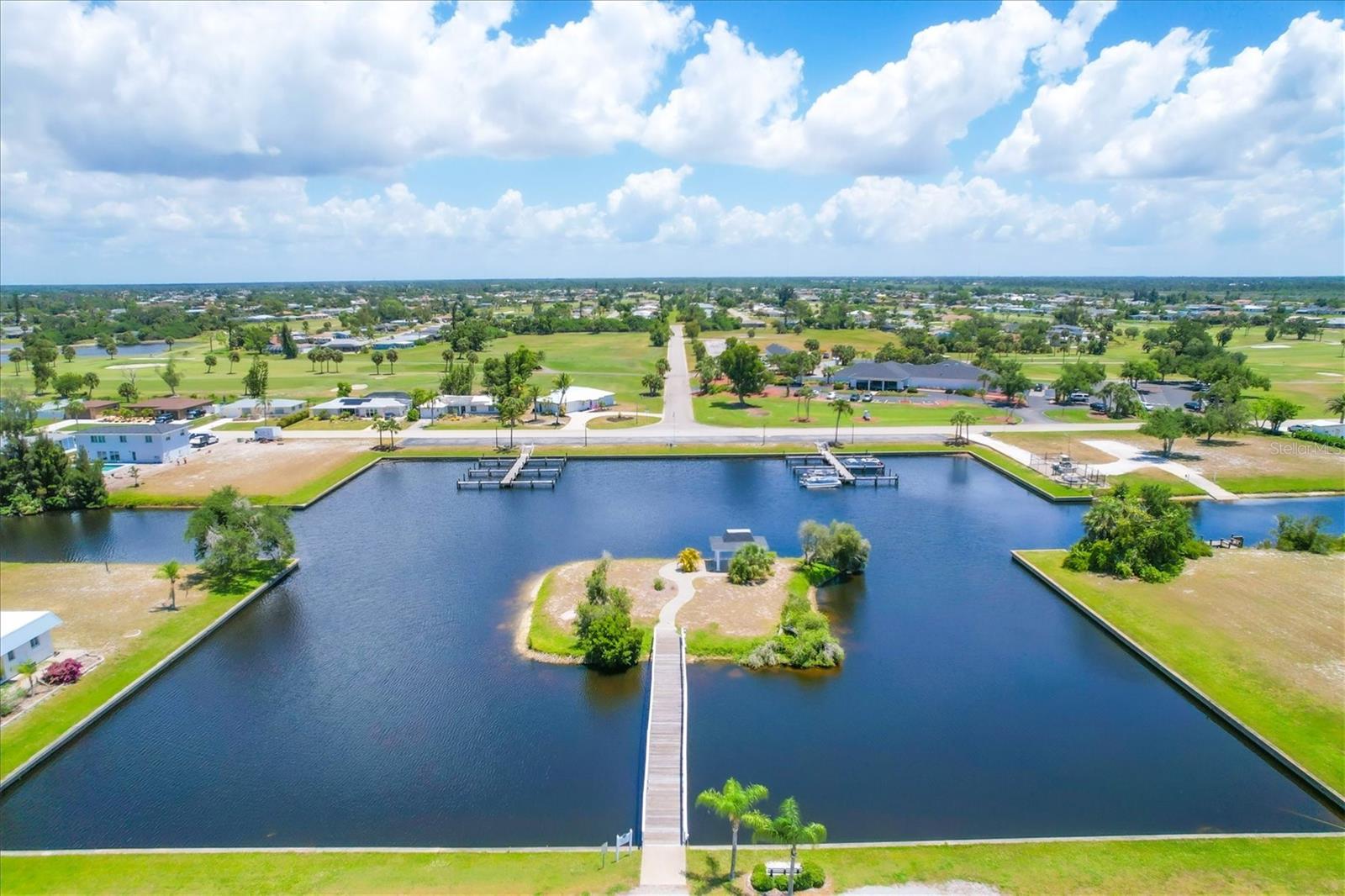 ROTONDA WEST PINEHURST - Residential