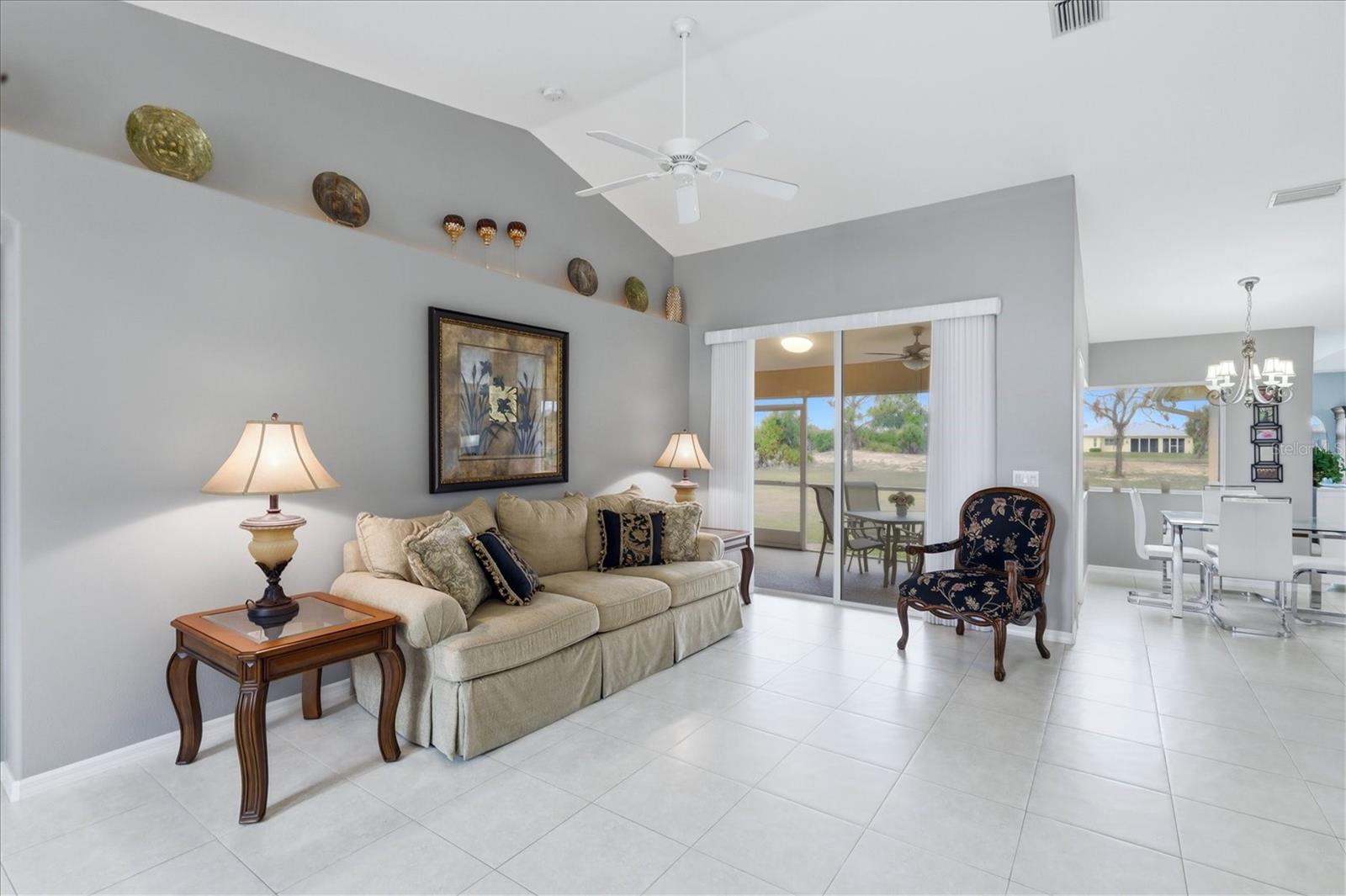ROTONDA WEST PINEHURST - Residential