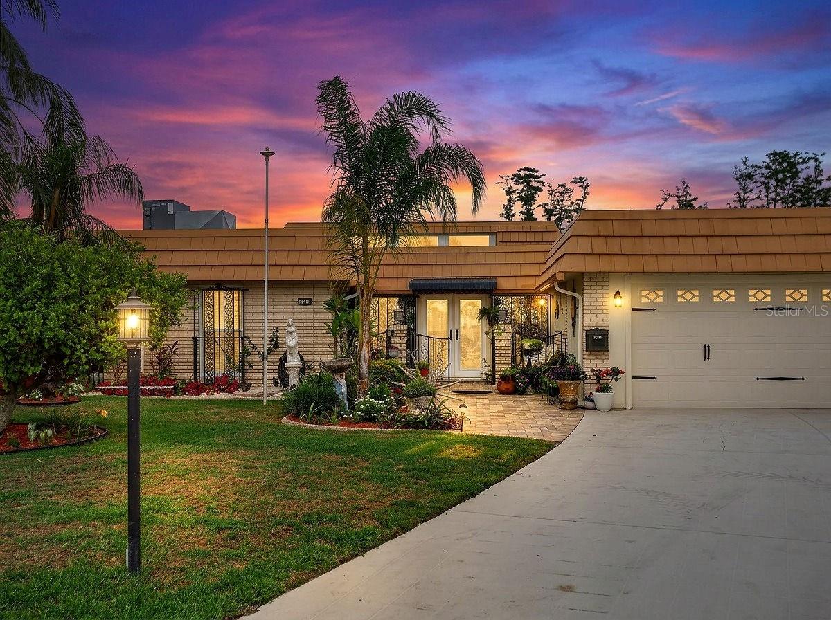 DEL WEBBS SUN CITY FLORIDA UN - Residential