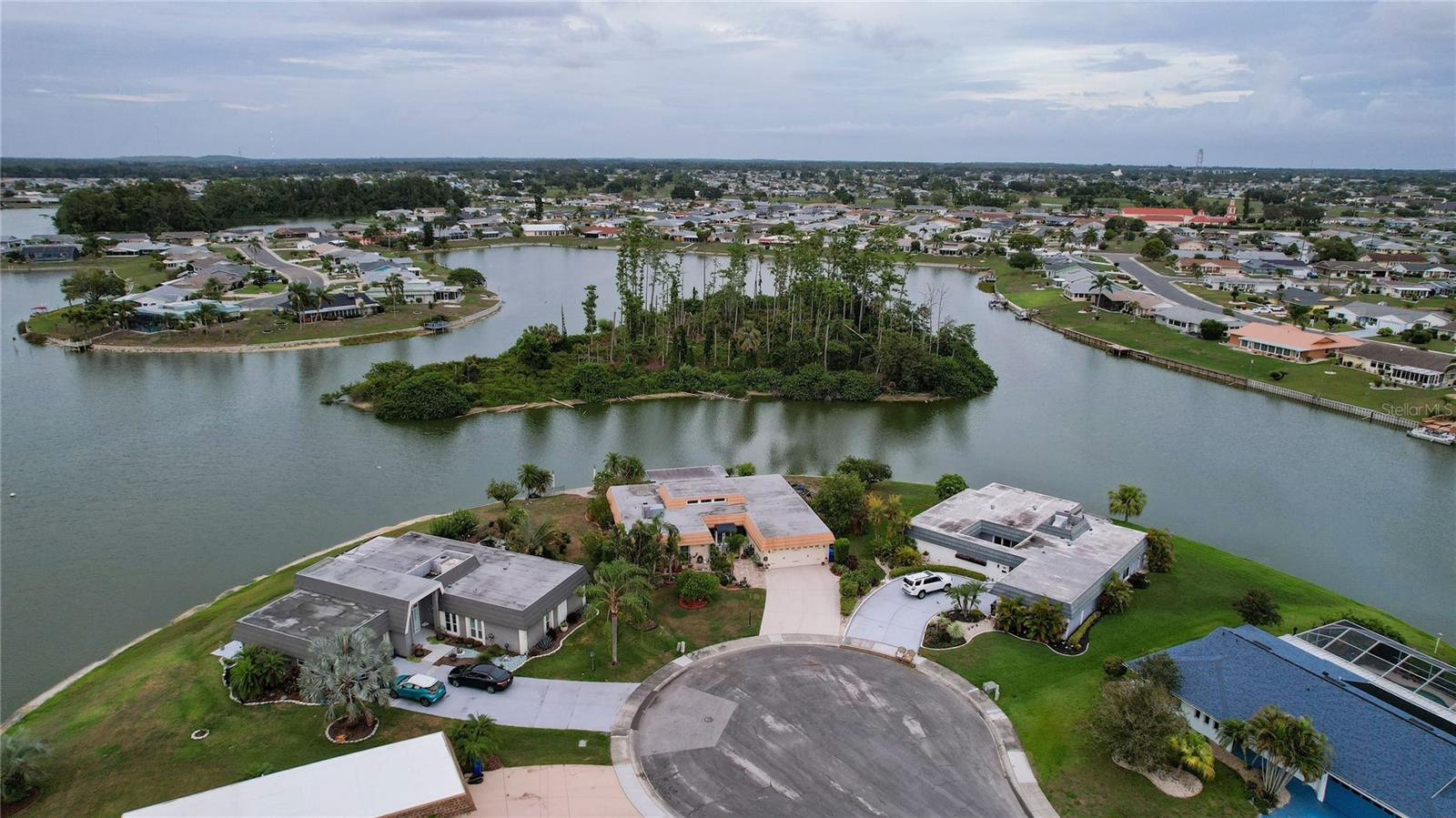 DEL WEBBS SUN CITY FLORIDA UN - Residential