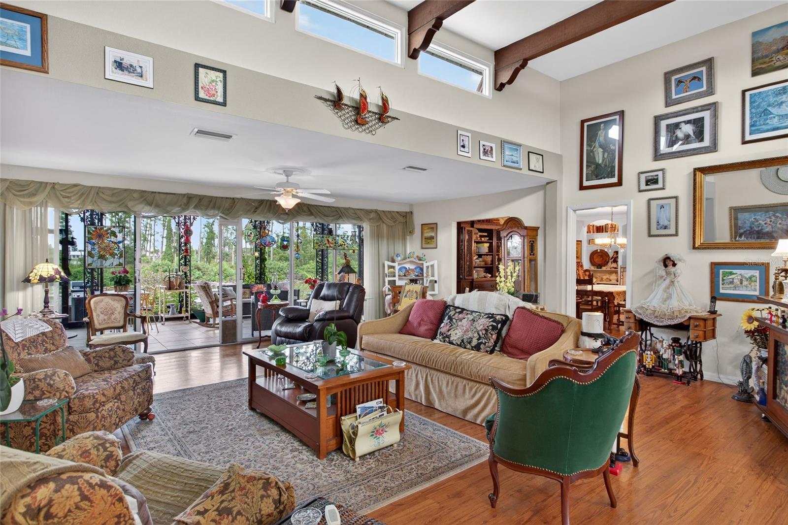 DEL WEBBS SUN CITY FLORIDA UN - Residential