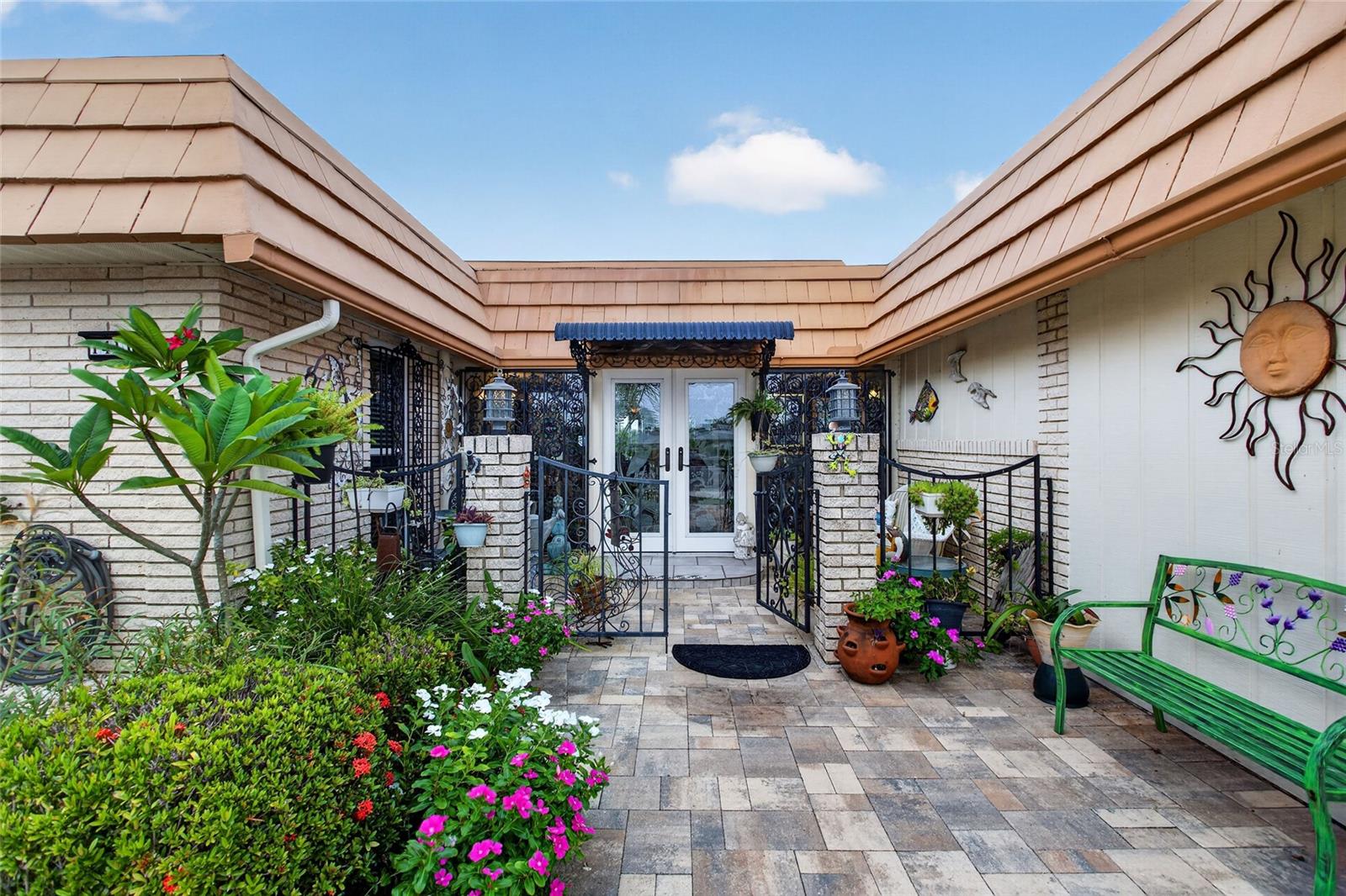 DEL WEBBS SUN CITY FLORIDA UN - Residential