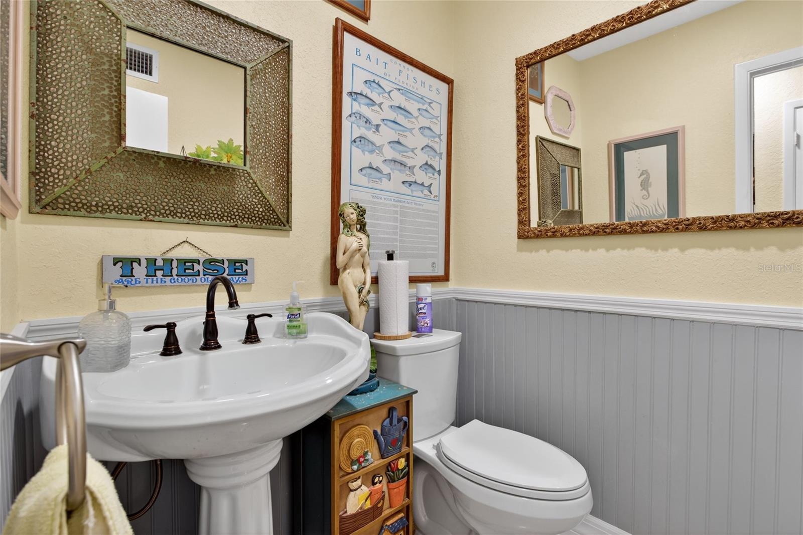 DEL WEBBS SUN CITY FLORIDA UN - Residential