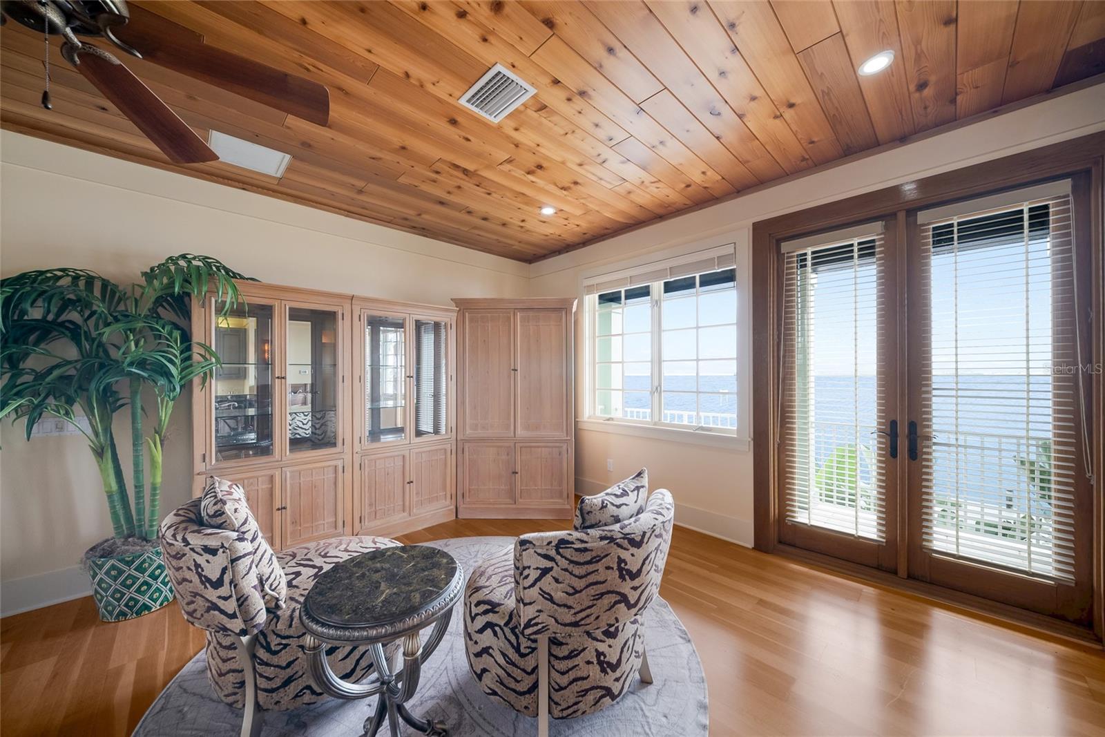 SUNRISE PARK REP - Residential