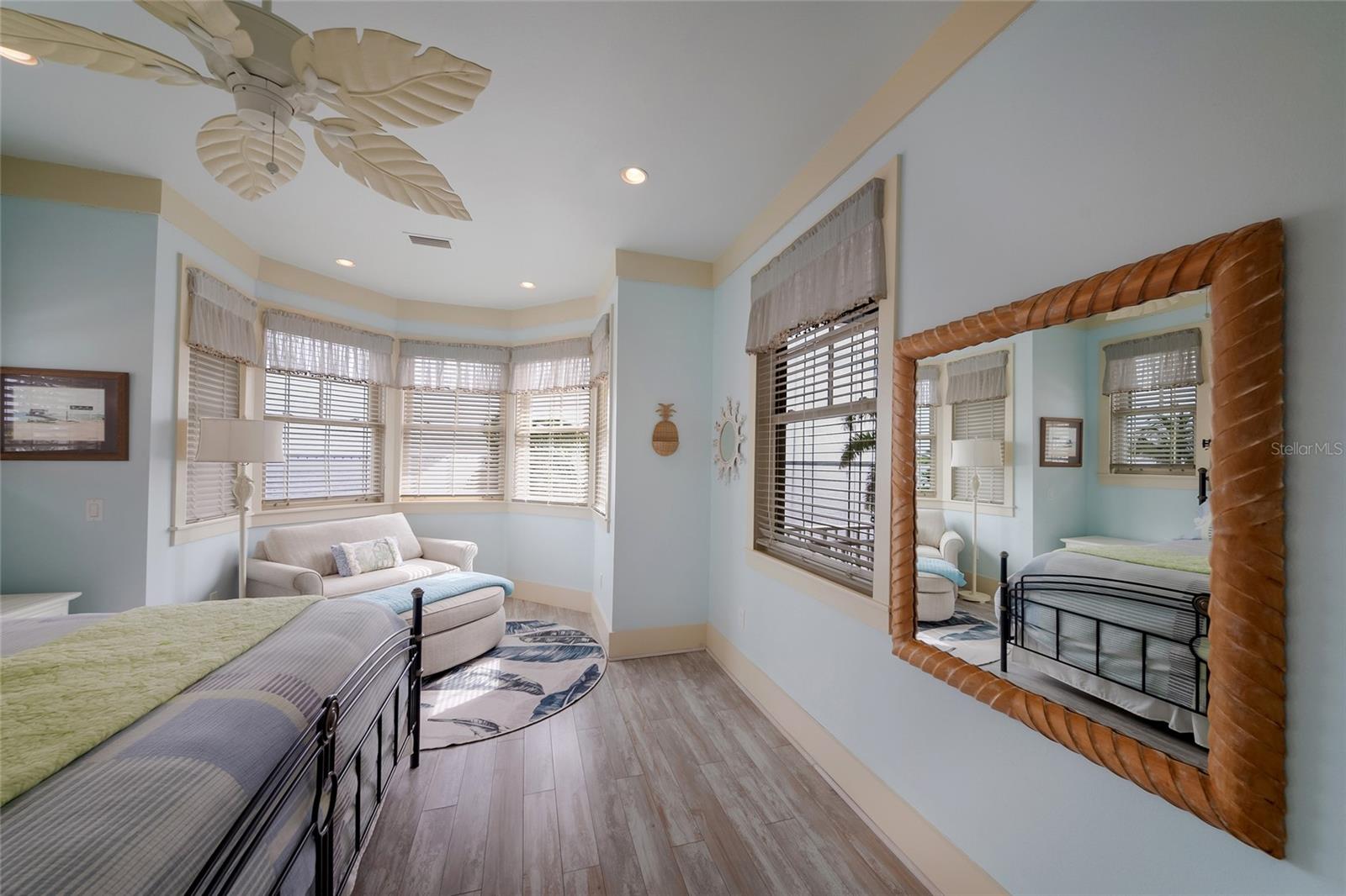 SUNRISE PARK REP - Residential