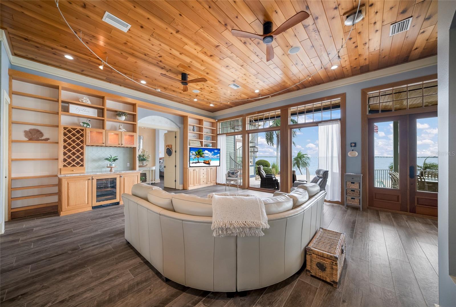 SUNRISE PARK REP - Residential