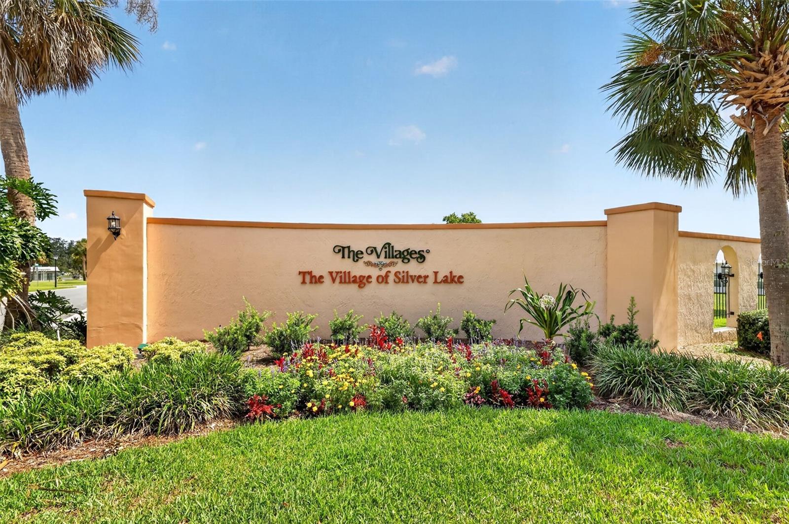 LADY LAKE ORANGE BLOSSOM GARDENS UNIT 05 - Residential
