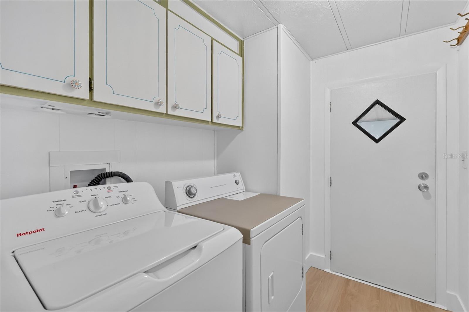 LADY LAKE ORANGE BLOSSOM GARDENS UNIT 05 - Residential