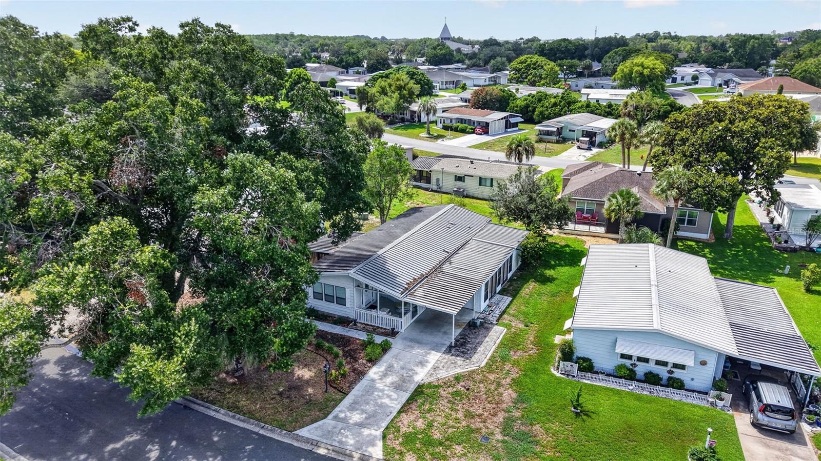 LADY LAKE ORANGE BLOSSOM GARDENS UNIT 05 - Residential