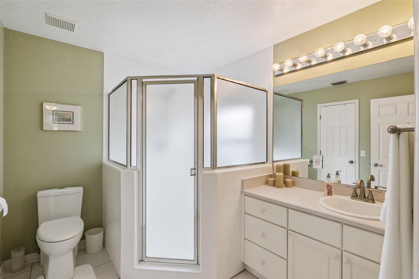 DOMMERICH HILLS SECOND ADD - Residential