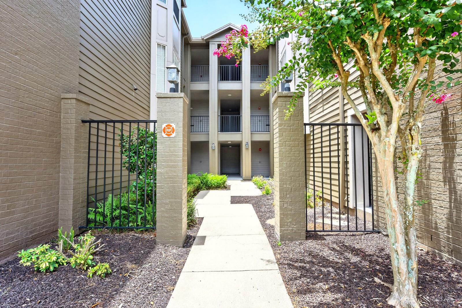 RESIDENCES AT SABAL POINT A CONDO - Residential