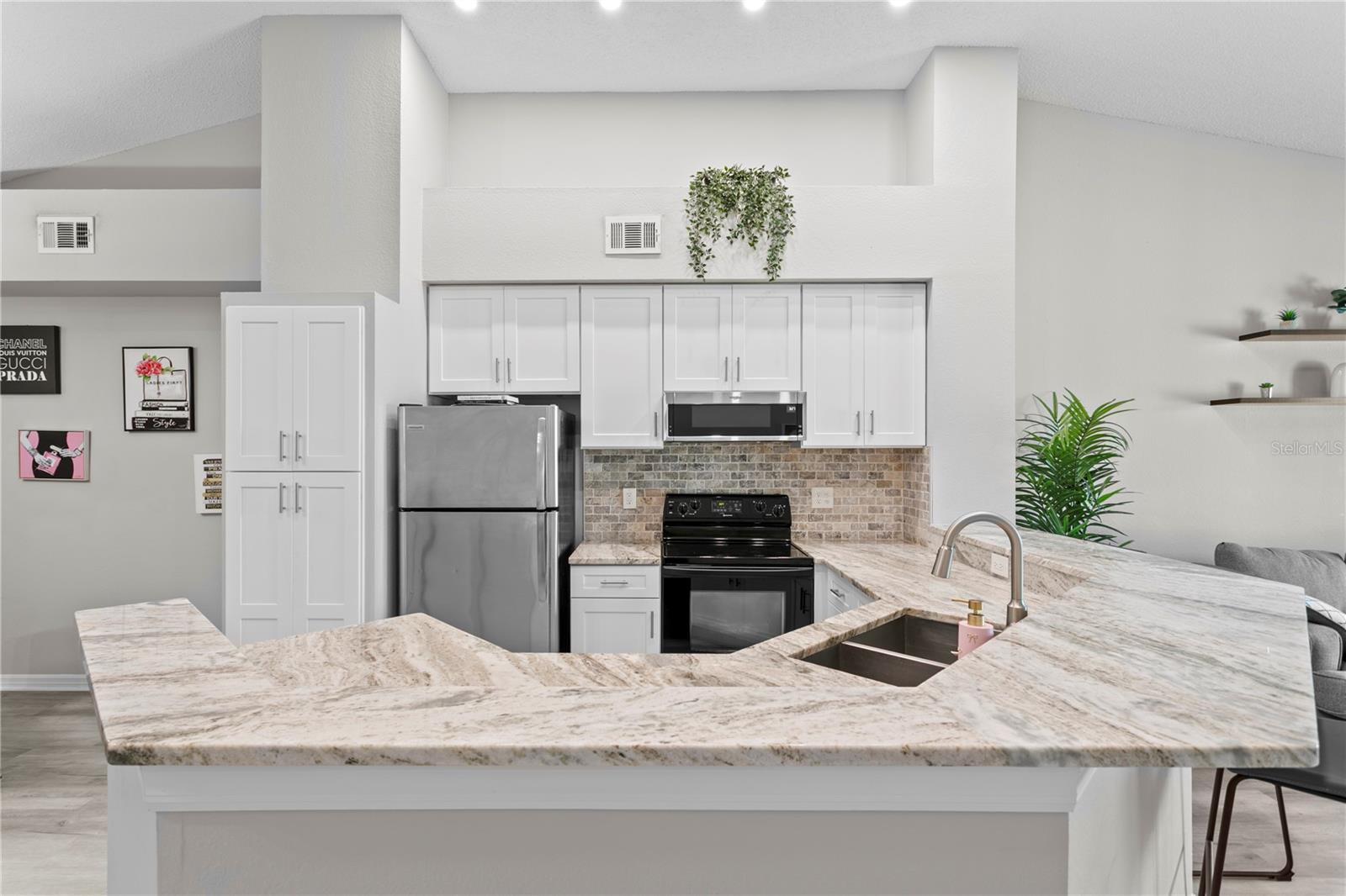 ISLAND WALK A CONDO - Residential