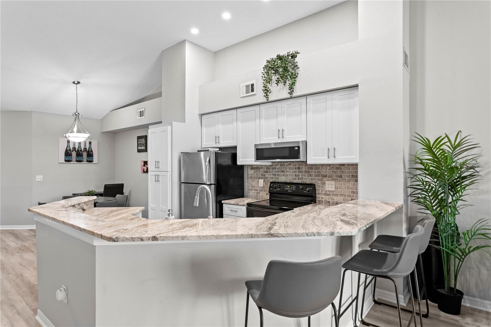 ISLAND WALK A CONDO - Residential