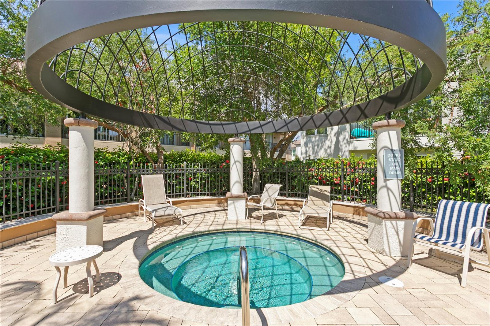 ISLAND WALK A CONDO - Residential