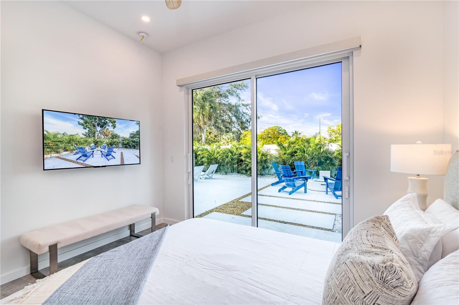SOUTH GATE - Residential