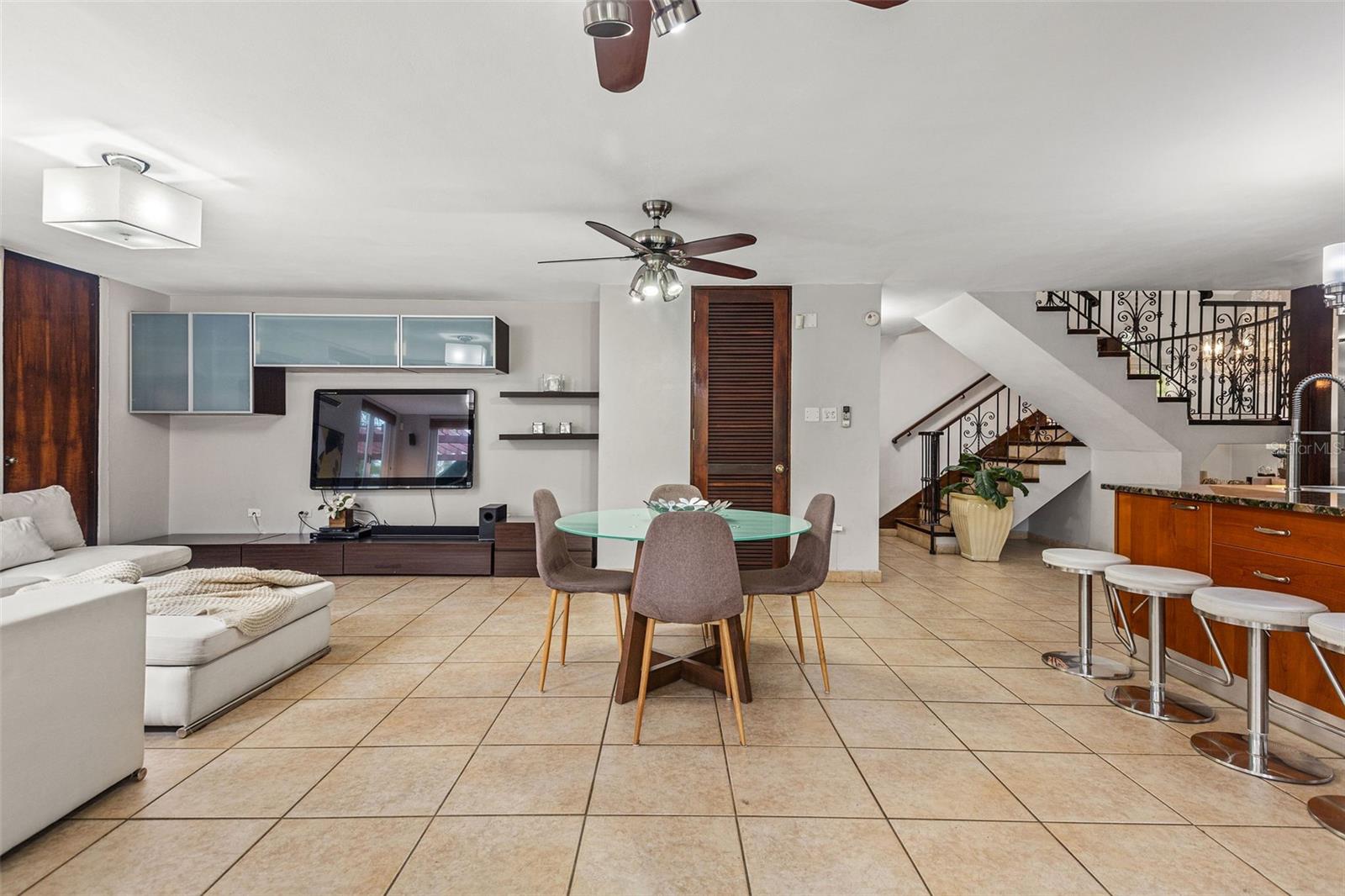 PALMA REAL - Residential