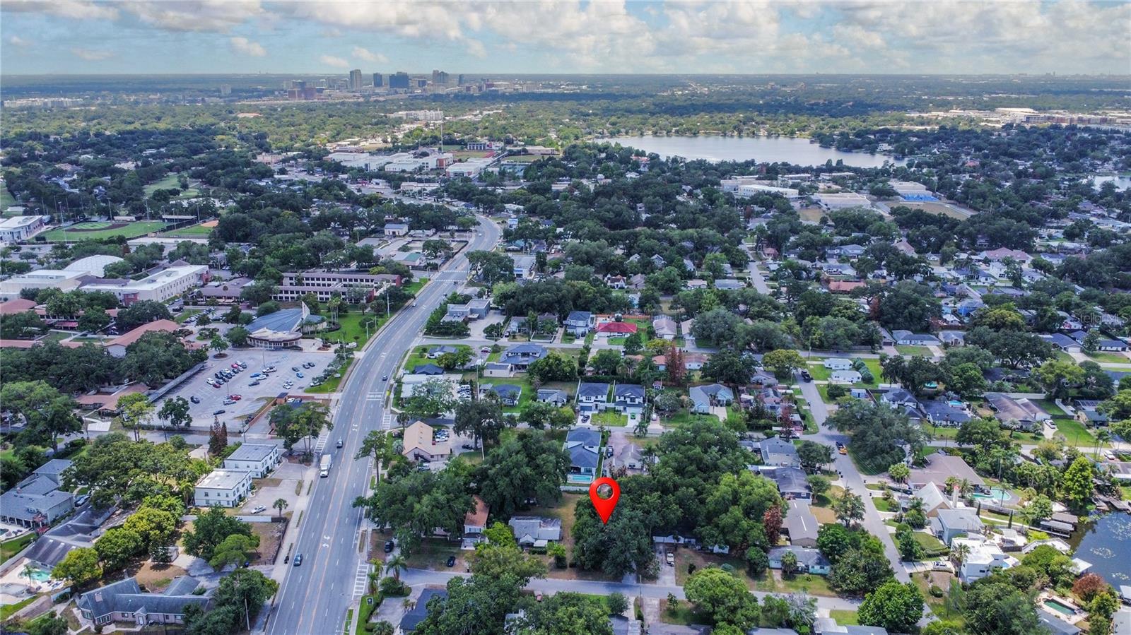 UNIVERSITY HEIGHTS - Land