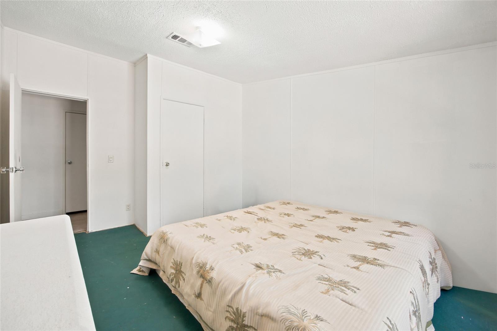 MEADOWBROOK RANCHES - Residential
