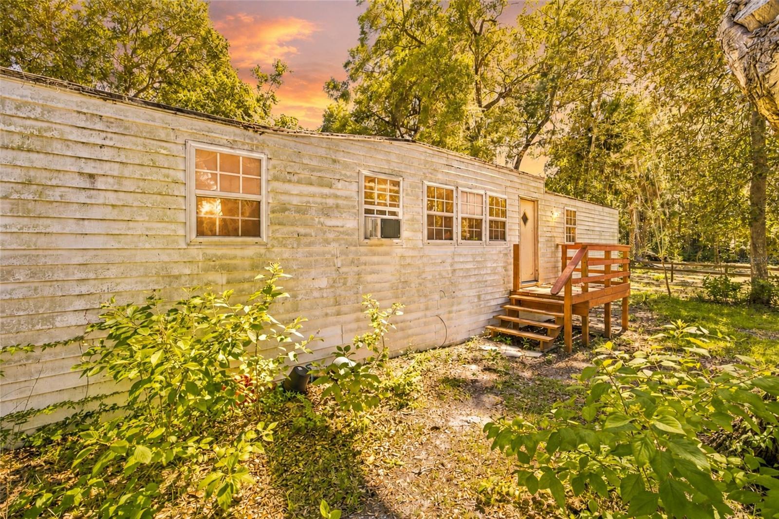 MEADOWBROOK RANCHES - Residential