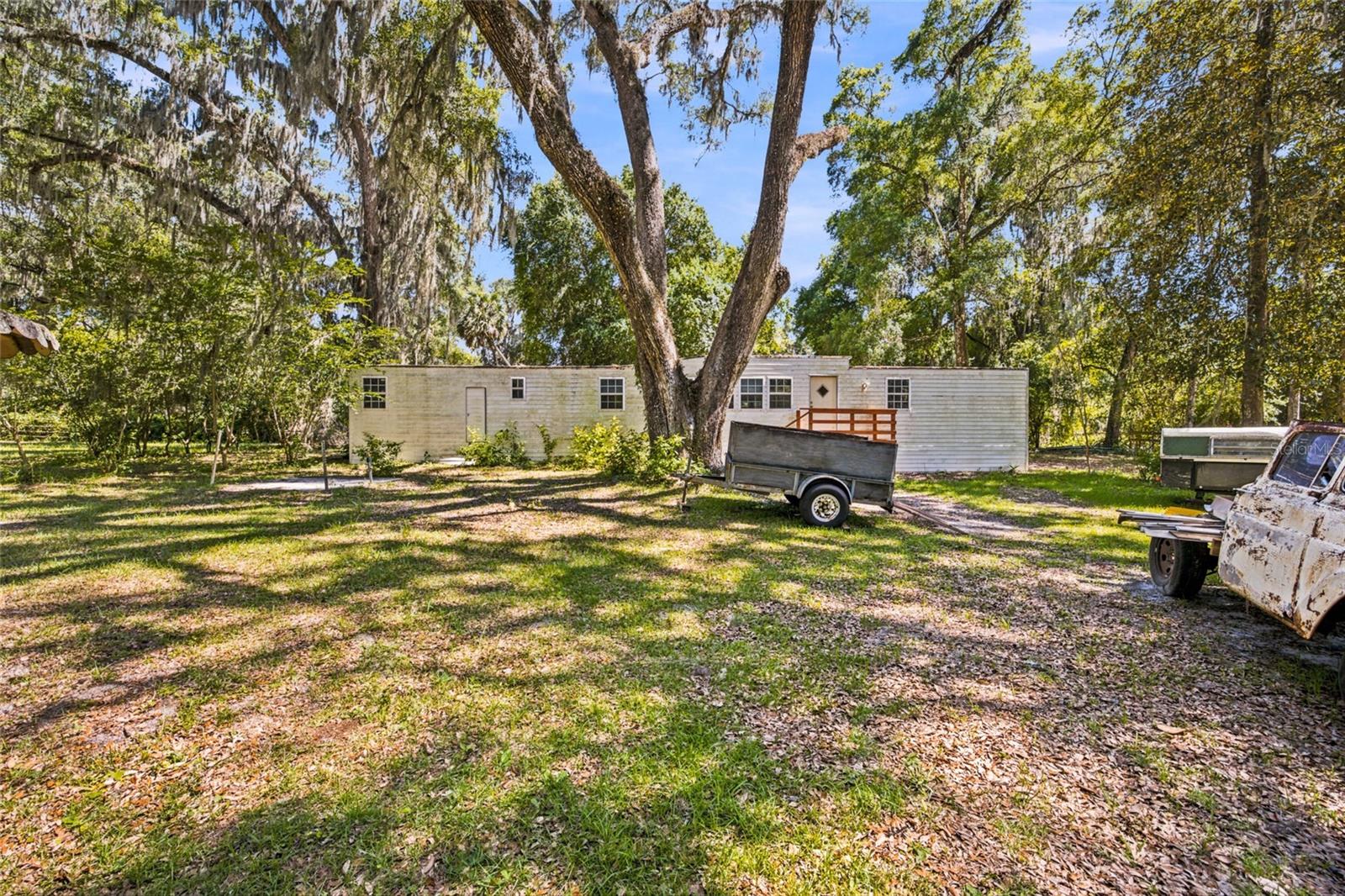 MEADOWBROOK RANCHES - Residential