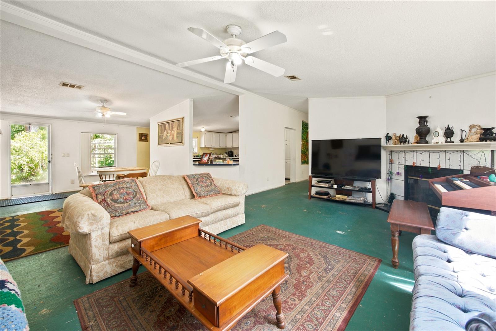 MEADOWBROOK RANCHES - Residential
